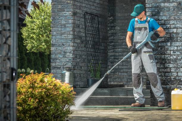 Best Driveway Pressure Washing  in Old River Winfree, TX